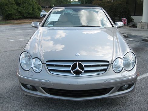 Used 2008 Mercedes-Benz CLK 350 Cabriolet image 3