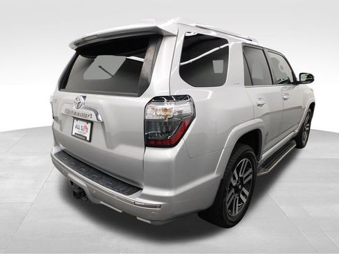 Used 2021 Toyota 4Runner Limited image 12