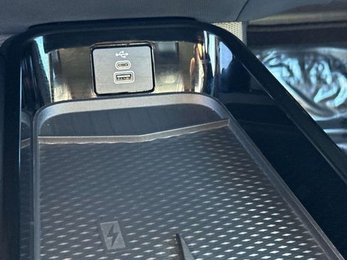 Certified 2025 Ford Mustang Mach-E Premium w/ Sport Appearance Package image 31