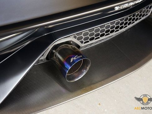 Used 2021 Lamborghini Aventador SVJ image 32