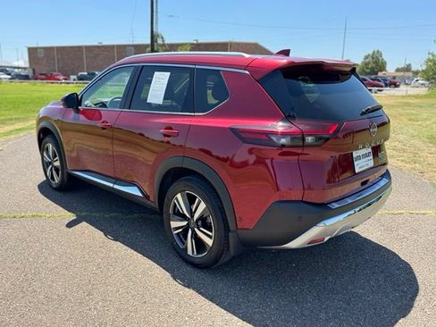 Used 2023 Nissan Rogue Platinum w/ Platinum Premium Package FWD image 4