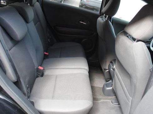 Used 2022 Honda HR-V Sport image 16