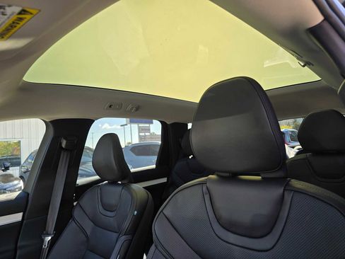 New 2026 Volvo EX90 Ultra AWD/4WD image 24