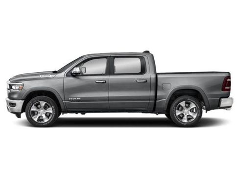 Used 2022 RAM 1500 Laramie w/ Sport Appearance Package AWD/4WD image 4