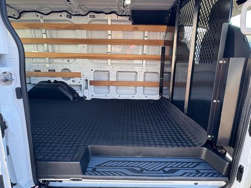 Used 2023 Ford Transit 250 Low Roof w/ Exterior Upgrade Package RWD image 20