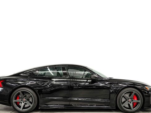 Used 2022 Audi RS e-tron GT w/ Year 1 Package AWD/4WD image 2