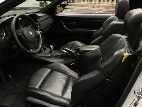 Used 2008 BMW M3 Convertible RWD image 21