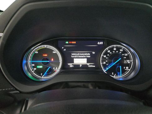 Used 2021 Toyota Venza XLE w/ Softex Package image 16