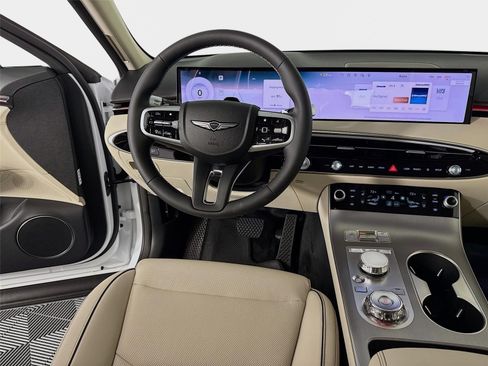 New 2026 Genesis GV70 2.5T Advanced AWD/4WD image 25