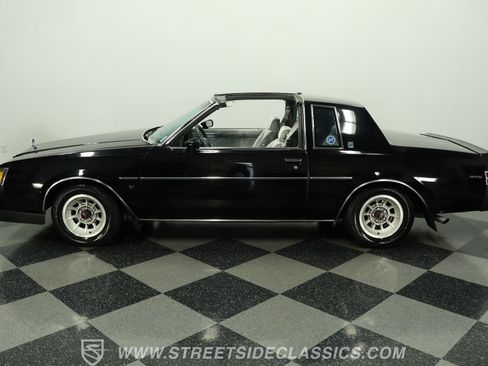 Used 1987 Buick Regal Coupe image 2