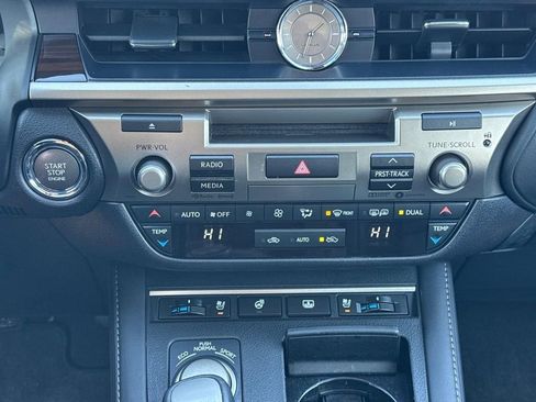 Used 2017 Lexus ES 350 w/ Luxury Package image 13