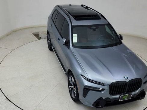 Used 2026 BMW X7 xDrive40i image 84