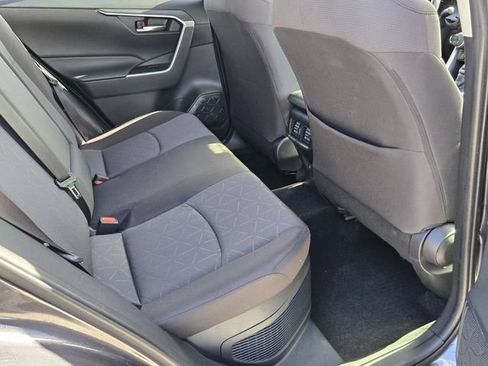 Used 2024 Toyota RAV4 XLE AWD/4WD image 15