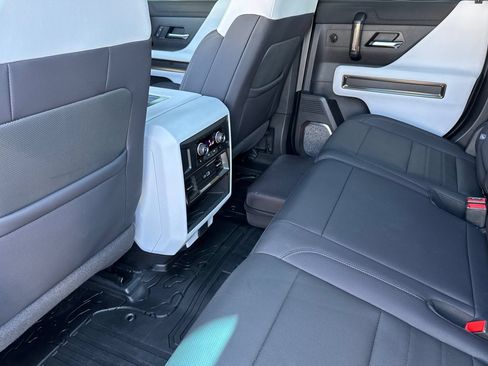 Used 2025 GMC Hummer EV 3X w/ LPO, Dark Essentials Package AWD/4WD image 13