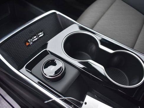 New 2026 Chevrolet Equinox LT image 27