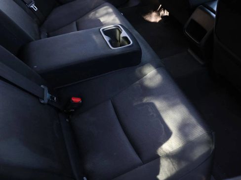 Used 2020 Honda Accord LX image 34