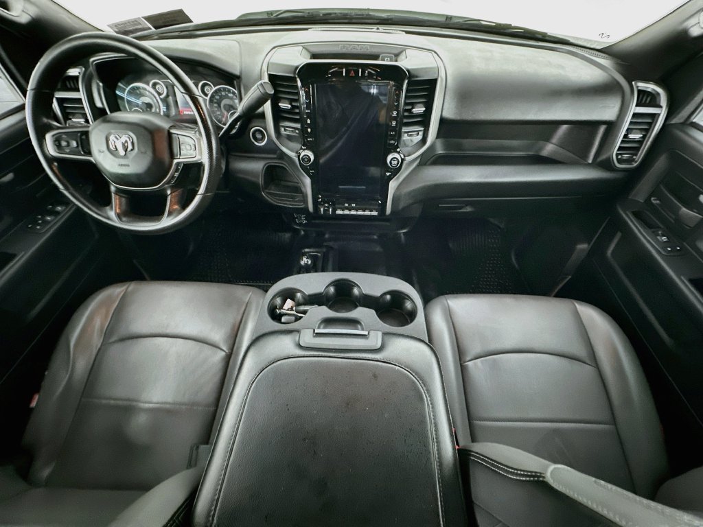 Used 2024 RAM 5500 Tradesman w/ Chrome Appearance Group AWD/4WD image 10