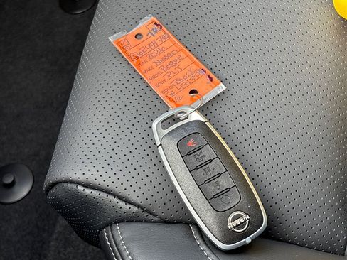 New 2026 Nissan Rogue Platinum w/ Platinum Premium Package image 42