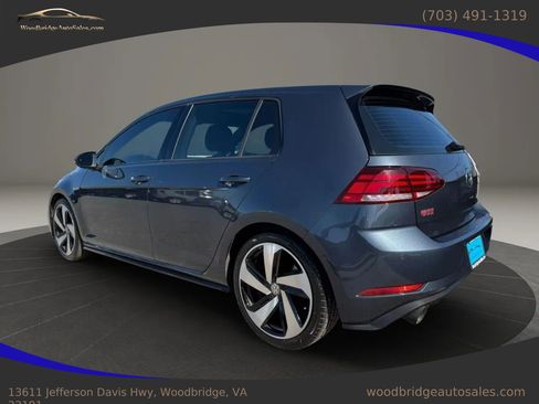 Used 2019 Volkswagen Golf 4-Door image 5