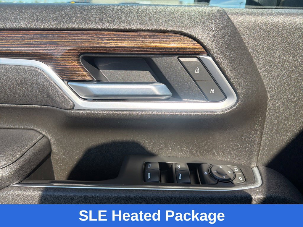 Used 2025 GMC Sierra 2500 SLE w/ SLE Value Package; AWD/4WD image 10
