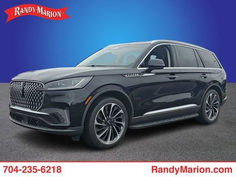 Certified 2025 Lincoln Aviator Reserve w/ Equipment Group 201A image 1