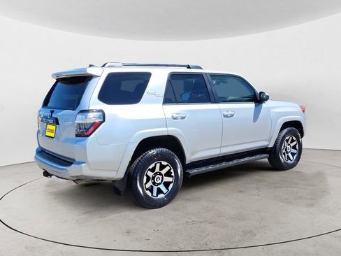 Used 2024 Toyota 4Runner TRD Off-Road AWD/4WD image 5