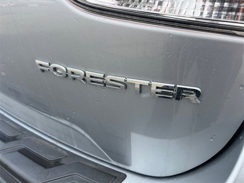 Used 2019 Subaru Forester Premium image 30