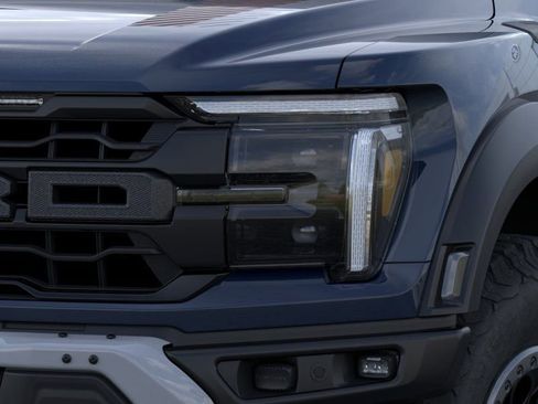 New 2025 Ford F150 Raptor AWD/4WD image 18