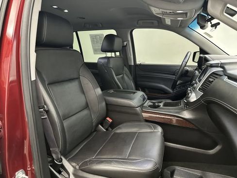 Used 2017 GMC Yukon SLT image 29