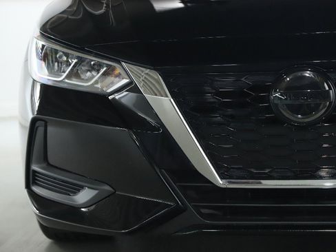 Certified 2023 Nissan Sentra SV w/ SV Premium Package image 7