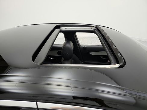 Used 2021 Mercedes-Benz C 300 Sedan image 17