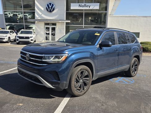 Used 2022 Volkswagen Atlas SE w/ Black Wheel Package image 1