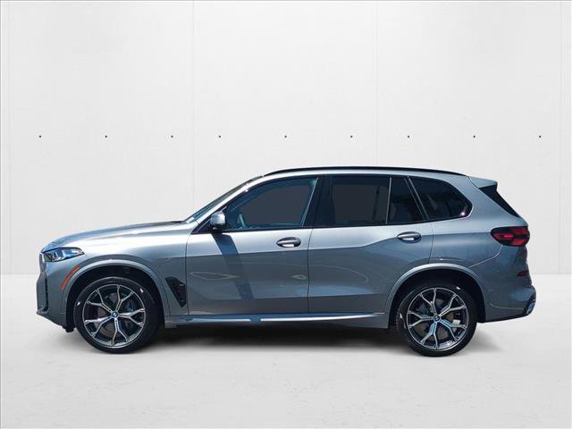 Used 2026 BMW X5 xDrive40i w/ M Sport Package AWD/4WD image 2