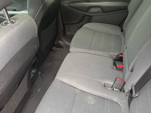 Used 2017 Kia Sorento FWD w/ LX Convenience Package image 8