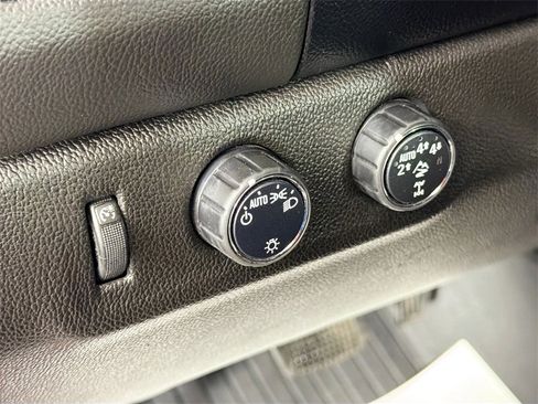 Used 2018 Chevrolet Colorado ZR2 image 10