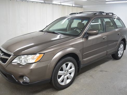 Used 2008 Subaru Outback 2.5i Limited image 3