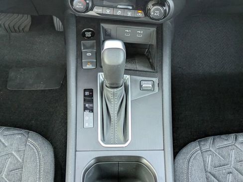 New 2026 Nissan Kicks SR w/ Cold Weather Package image 17