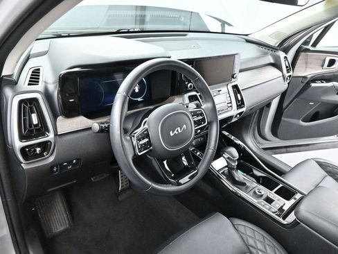Used 2023 Kia Sorento SX Prestige AWD/4WD image 17