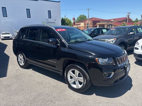 Used 2015 Jeep Compass High Altitude AWD/4WD image 6