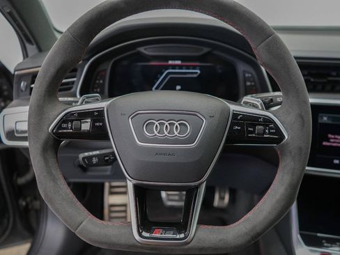 Used 2022 Audi RS 6 AWD/4WD image 49