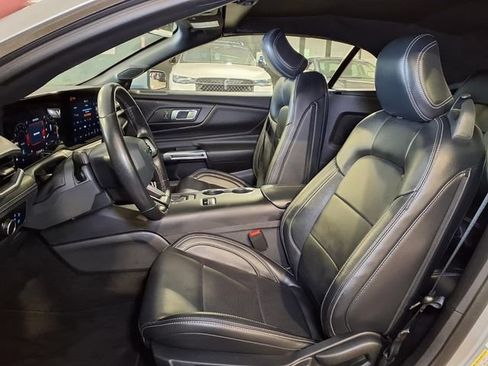 Used 2025 Ford Mustang Premium RWD image 16