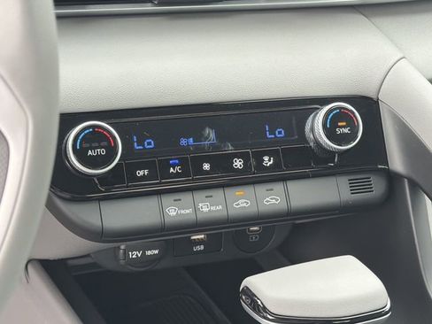 New 2026 Hyundai Elantra Sport image 29