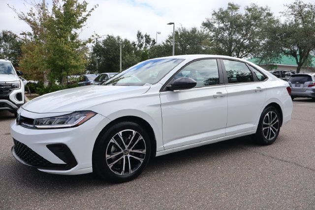 Certified 2026 Volkswagen Jetta Sport FWD image 4