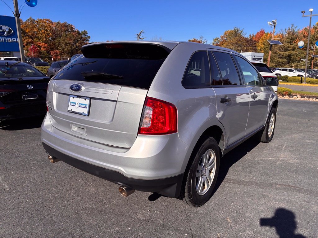 Used 2013 Ford Edge SE FWD image 7