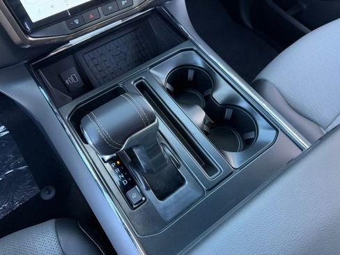 New 2025 Ford F150 Lightning Lariat image 35