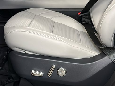 New 2026 Lincoln Nautilus Reserve w/ Jet Appearance Package image 21