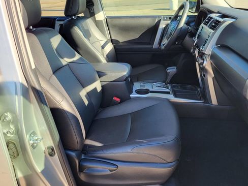 Used 2023 Toyota 4Runner TRD Sport image 10