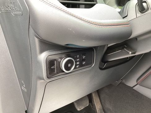 Used 2025 Ford Explorer ST-Line w/ Premium Package RWD image 12