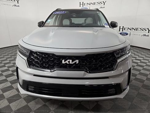 Used 2023 Kia Sorento SX FWD image 3