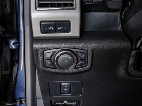 Used 2018 Ford F250 Lariat w/ Chrome Package AWD/4WD image 28